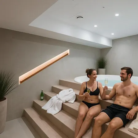 Riverside Industrial - Sauna - Gym -air-conditioning-spa-fitness 4* Wrocław