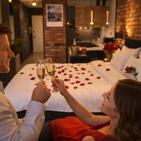 Riverside Industrial - Sauna - Gym -air-conditioning-spa-fitness Breslavia