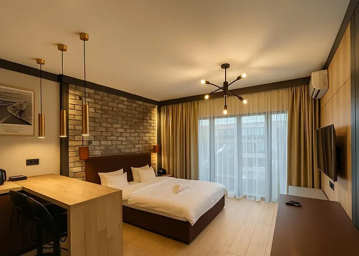 Bed and breakfast Riverside Industrial - Sauna - Gym -air-conditioning-spa-fitness Breslavia