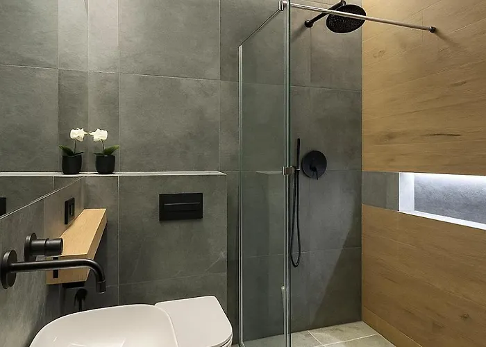 Bed & Breakfast Riverside Industrial - Sauna - Gym -air-conditioning-spa-fitness Wrocław