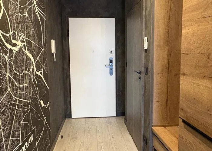 住宿加早餐酒店 Riverside Industrial - Sauna - Gym -air-conditioning-spa-fitness 4*