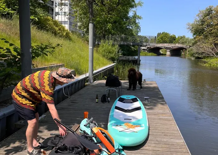 住宿加早餐酒店 Riverside Industrial - Sauna - Gym -air-conditioning-spa-fitness